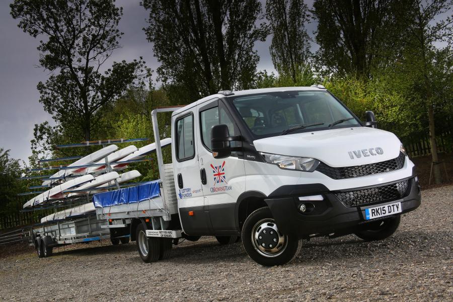  Iveco Daily Crew Cab 2014 года  (UK) (фото 3 из 3)